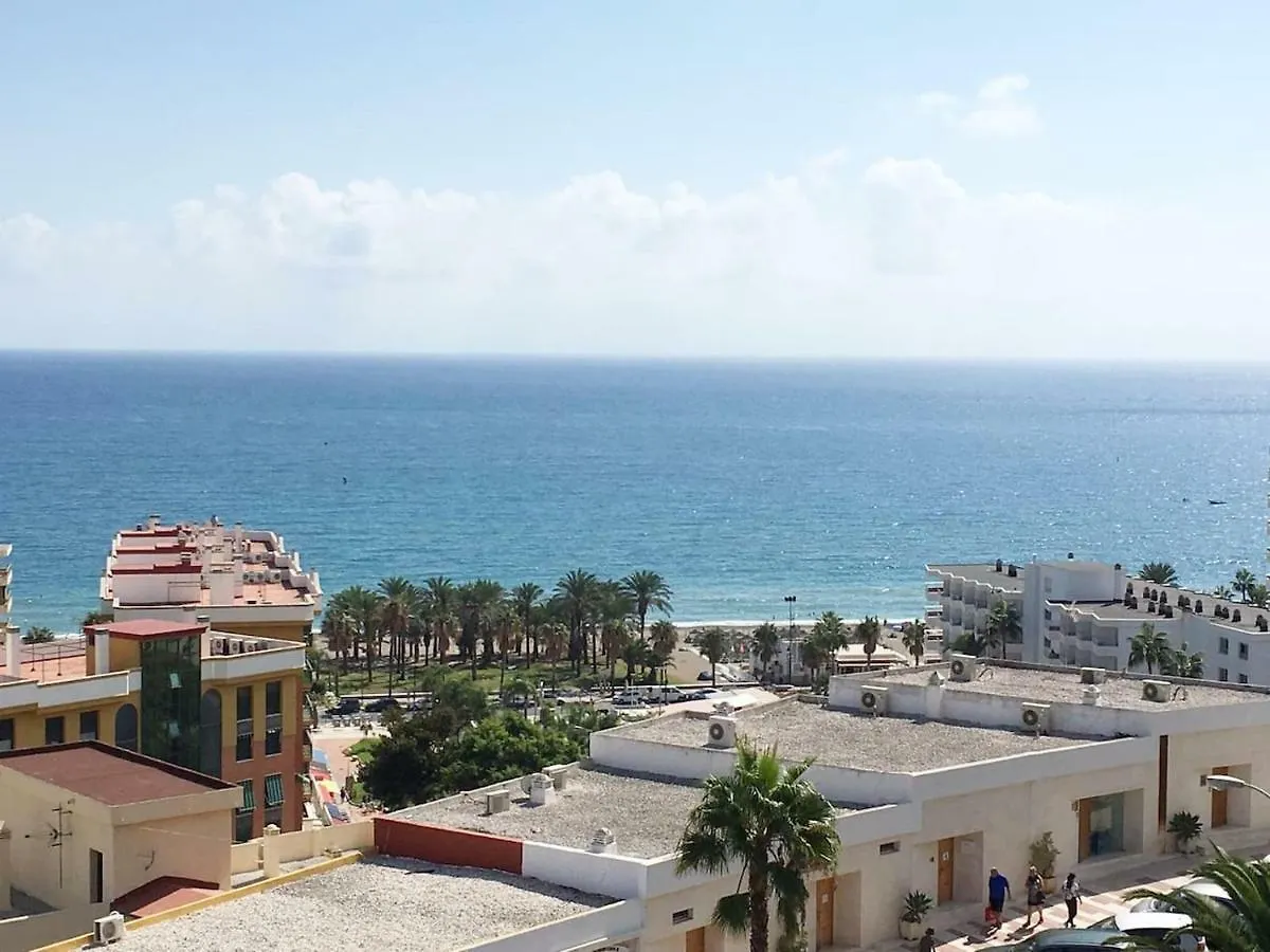Stunning Studio.Seaview With Balcony And Pool. Daire Torremolinos